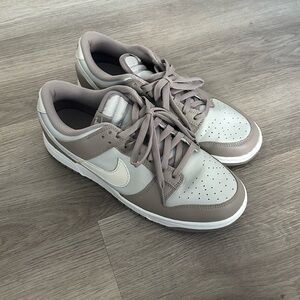 WOMEN’S NIKE DUNK LOW BONE BEIGE
